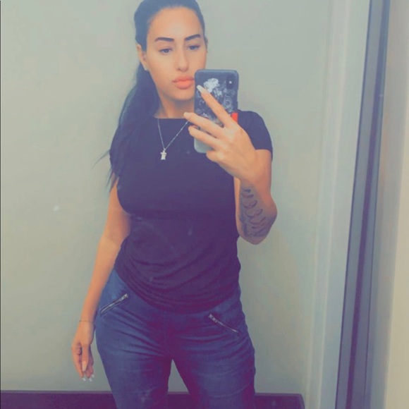 Meet your Posher, Roxy / IG fieryqueengoddess - Picture 2 of 10